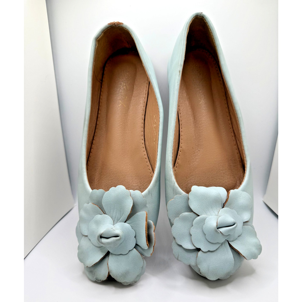 Light Blue Leather Ballet Flats Flower Camellia Applique Slip On Shoes Size 5 - Picture 4 of 4